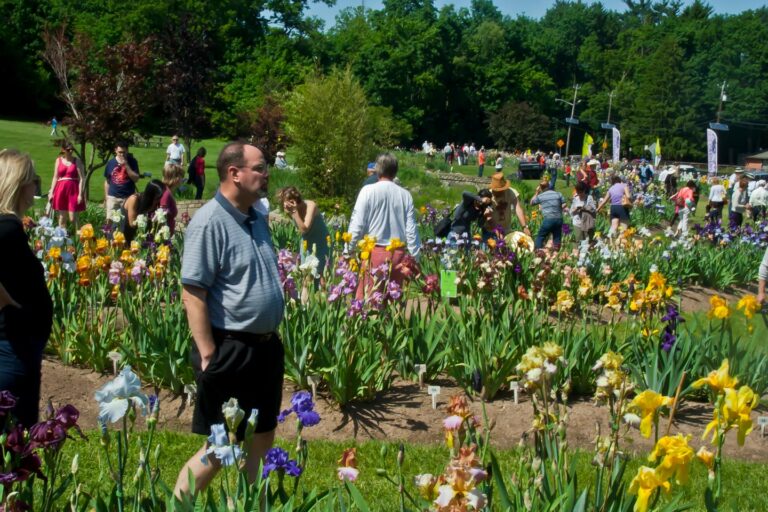 Presby Memorial Iris Gardens - Visit the Rainbow on the Hill